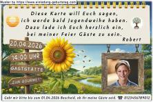 Die Einladung zur Jugendweihe mit deinem Foto in einem rustikalen Holzrahmen neben einem Holzwegweiser und einer Sonnenblume.