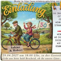 Die lustige Einladung zur Goldenen Hochzeit mit dem Paar auf einem Tandem, das feststellt: man muss im gleichen Takt strampeln.