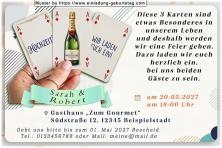 Die lustige Einladung zur Hochzeit mit den 3 Hochzeitskarten in einer Hand.