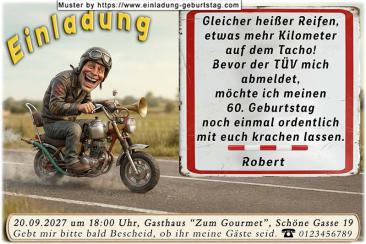 Die lustige Einladung zum Geburtstag mit dem Mann auf einem originellen Motorrad