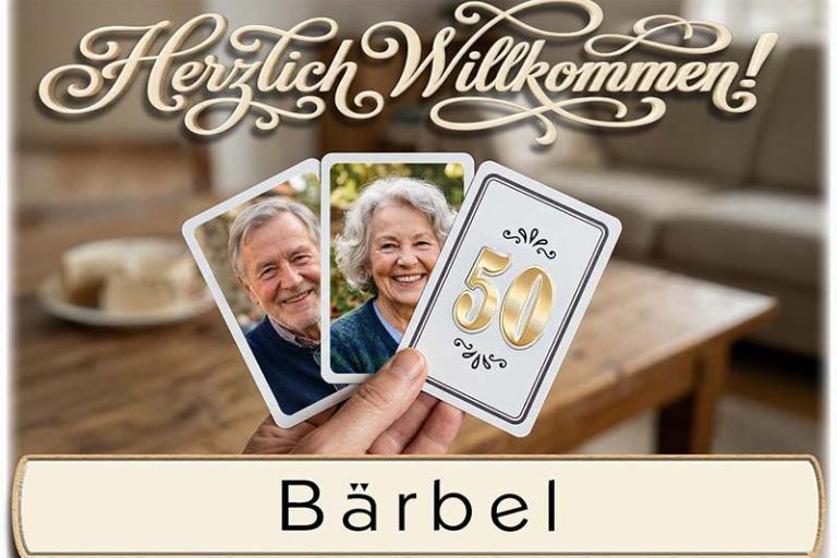 Die Tischkarte zur Goldenen Hochzeit als kleine Klappkarte mit 2 Ihrer Fotos auf Spielkarten